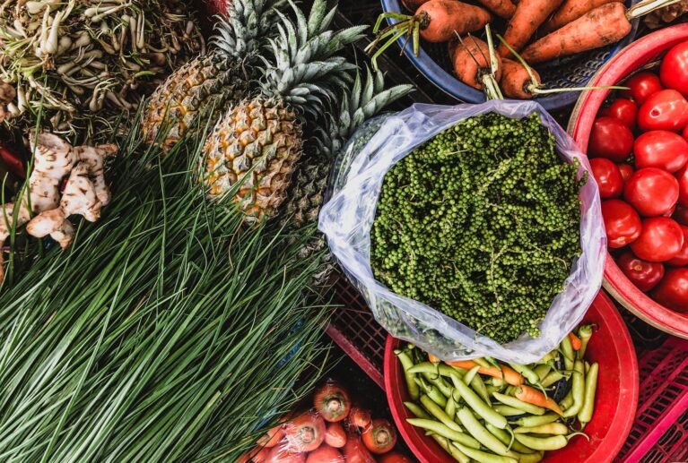 Fresh, high-quality vegetables, fruits, and herbs grown sustainably for local consumption and export.